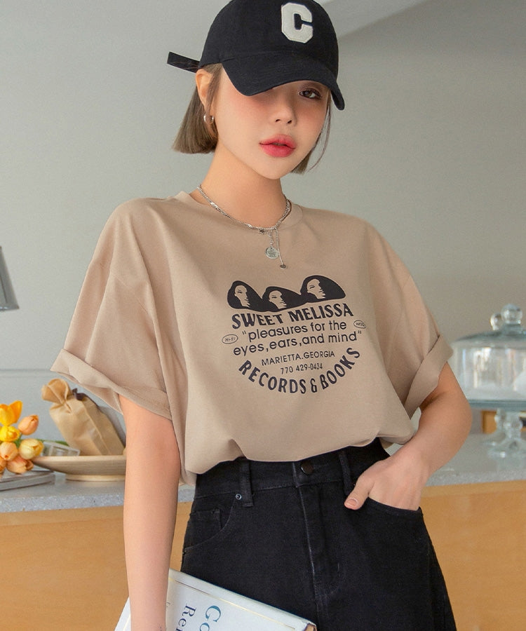 オーバーサイズ ドロップショルダーTシャツ