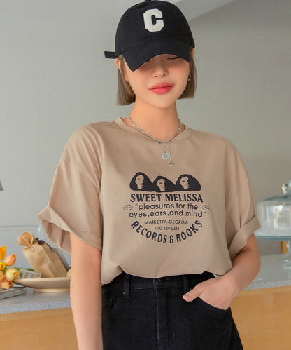 オーバーサイズ ドロップショルダーTシャツ